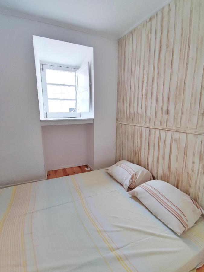 Small Lovely Studio Lissabon Buitenkant foto