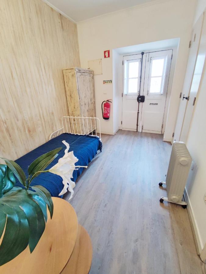 Small Lovely Studio Lissabon Buitenkant foto